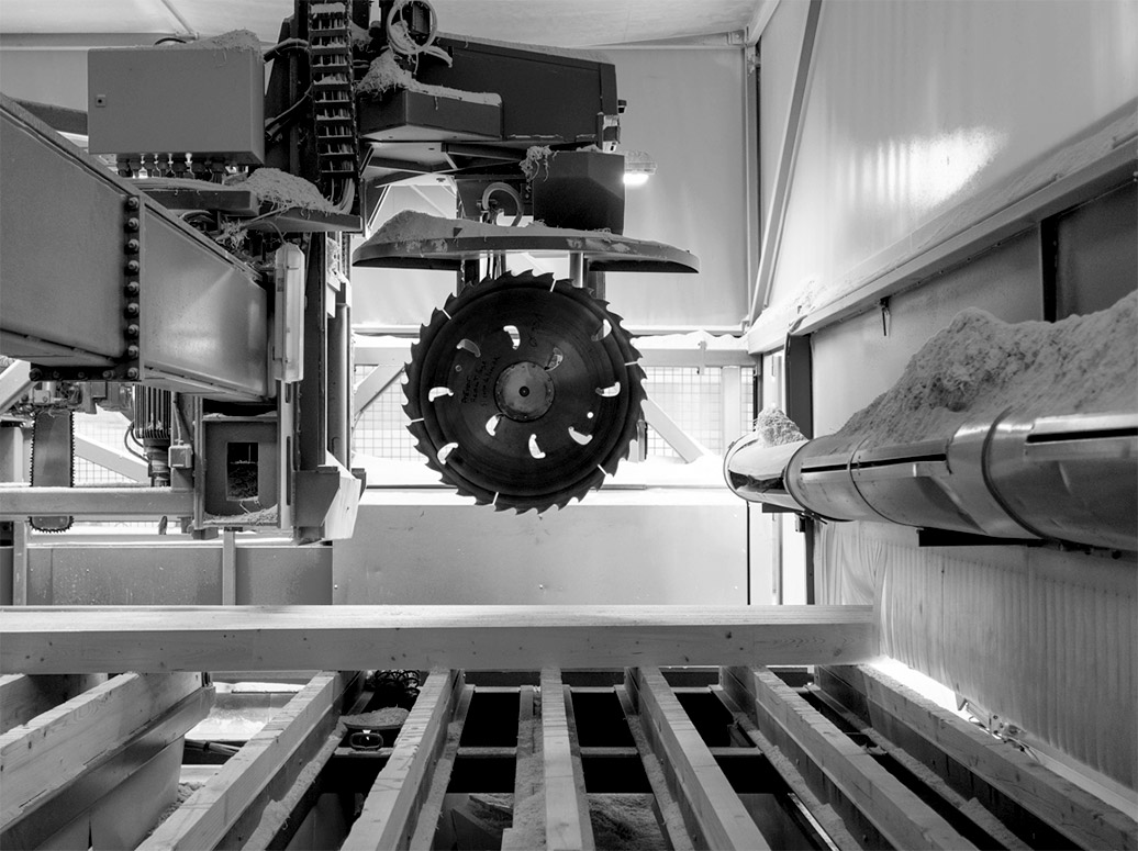 machine scie bois entreprise james