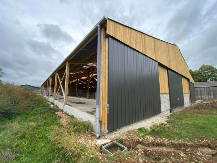 construction batiment agricole bois lamelle colle