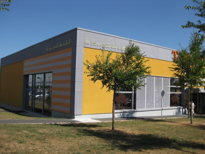 batiment commercial constructeur bois James