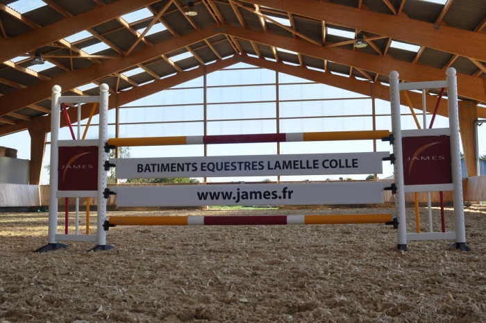 batiment equestre James lamelle colle