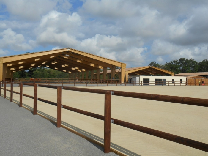 carriere couverte pour pole equestre vendee