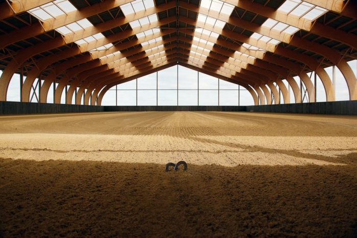 construction grand manege competition James