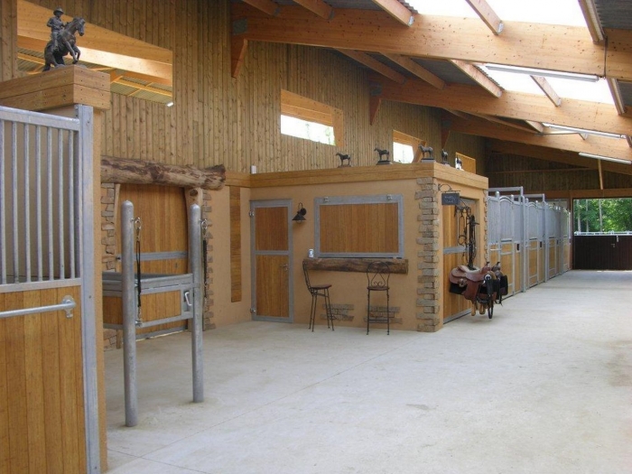 détail ecurie constructeur bois lamelle colle James