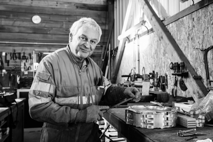 employé entreprise James Brecey
