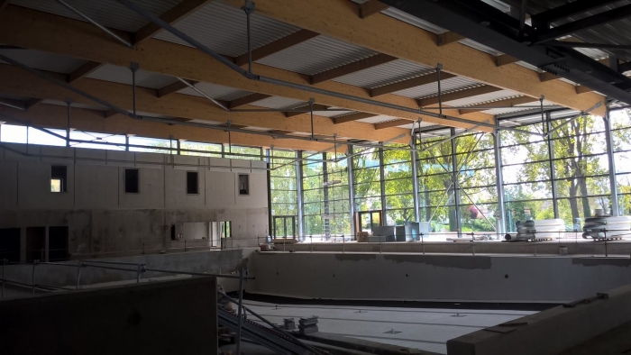 piscine en cours de construction James