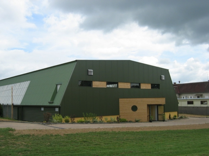 salle sport structure bois lamelle colle constructeur James