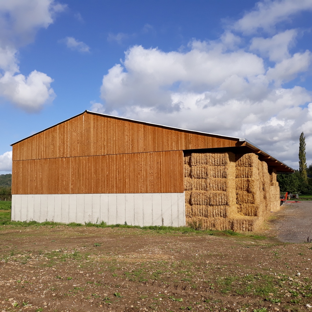 Hangar agricole, Bâtiment de stockage - Bois lamellé-collé