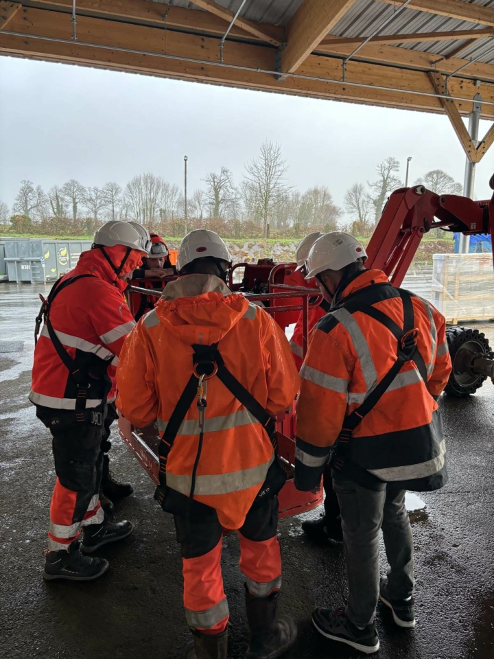 formation caces james